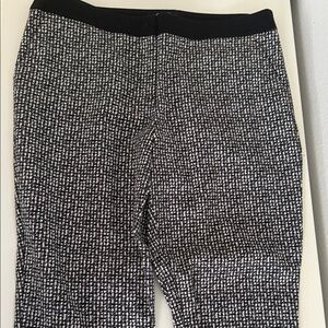 New! Apt 9 Black and White Patterned Pants